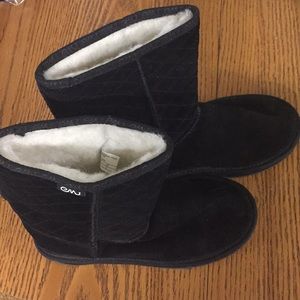 Emu boots